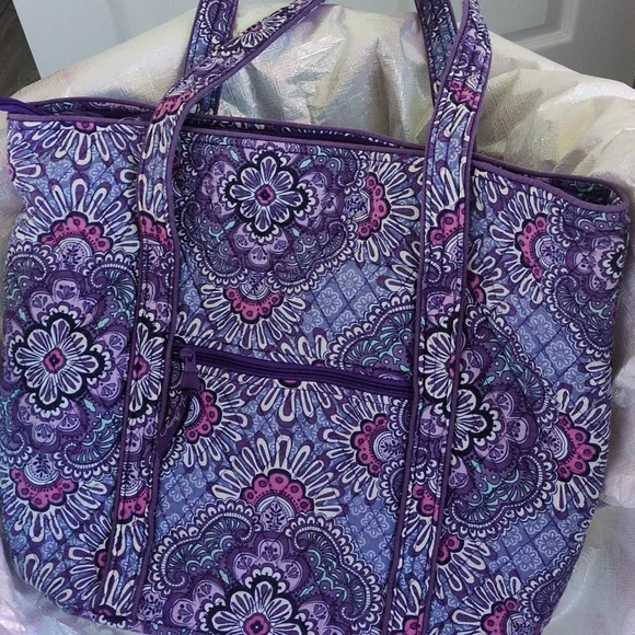 Vera Bradley Purple Floral Quilted Tote Bag - Picture 1 of 6